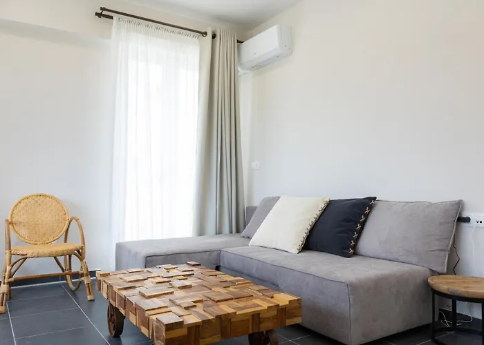 Konstantino's Corfu Marina View Apartment *